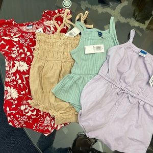 Old Navy 12-18 months baby girl rompers new with tags never worn!